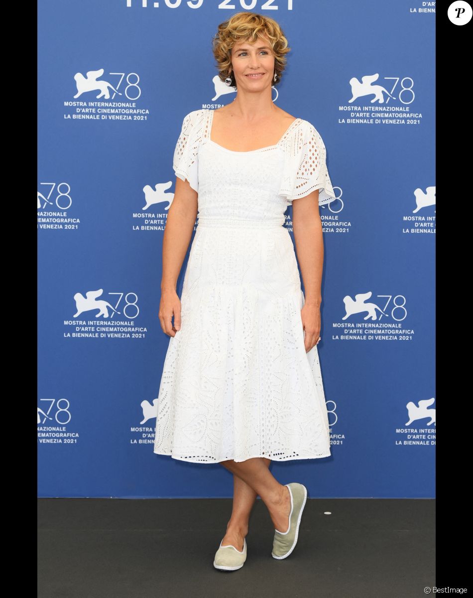 Cécile de France plus désirable à 47 ans ? " On nous fait croire qu'à l