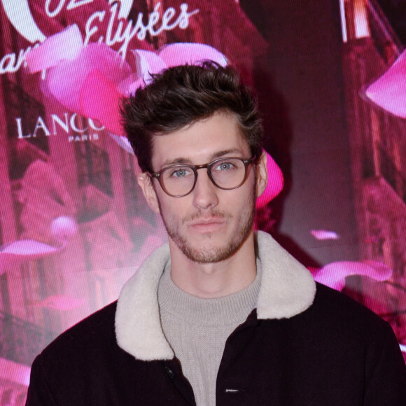 Exclusif - Jean-Baptiste Maunier - Inauguration de la boutique Lancôme 52 Champs-Elysées à Paris le 4 décembre 2019. © Rachid Bellak/Bestimage