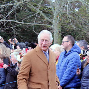 Le roi Charles III - La famille royale d'Angleterre au premier service de Noël à Sandringham depuis le décès de la reine Elizabeth II, le 25 décembre 2022.