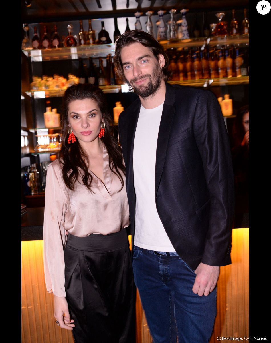 Camille Lacourt et sa compagne Alice Detollenaere. © Cyril Moreau/Bestimage