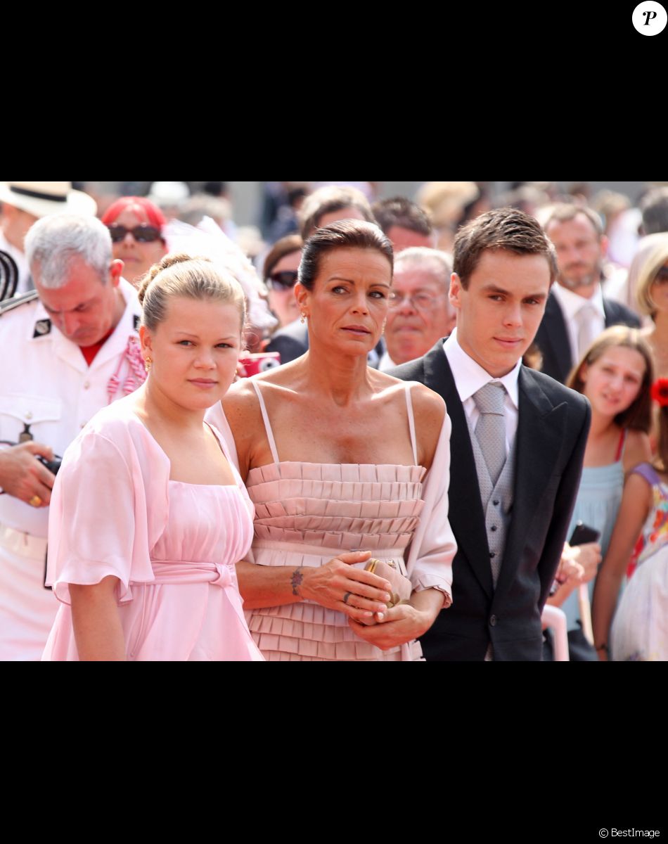 Stphanie De Monaco En Couple Avec Quinull