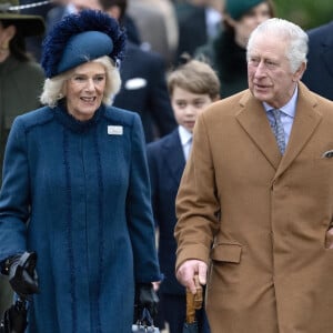 Le roi Charles III d'Angleterre et Camilla Parker Bowles, reine consort d'Angleterre - La famille royale d'Angleterre assiste au service religieux de Noël à l'église St Mary Magdalene à Sandringham, Norfolk, Royaume Uni, le 25 décembre 2022. 