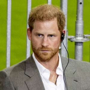 Le prince Harry, duc de Sussex, lors d'une conférence de presse pour l'événement Invictus Games Dusseldorf 2023 One Year to Go à Düsseldorf, Allemagne, le 6 septembre 2022. 