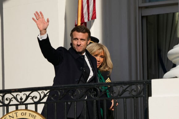 Cérémonie d'accueil du président de la République française Emmanuel Macron et de la première Dame Brigitte Macron à la Maison Blanche à Washington le 1er décembre 2022.