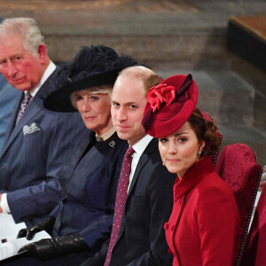 Le prince William, duc de Cambridge, et Catherine (Kate) Middleton, duchesse de Cambridge, Le prince Charles, prince de Galles, et Camilla Parker Bowles, duchesse de Cornouailles, La reine Elisabeth II d'Angleterre, Le prince Harry, duc de Sussex - La famille royale d'Angleterre lors de la cérémonie du Commonwealth en l'abbaye de Westminster à Londres le 9 mars 2020. 