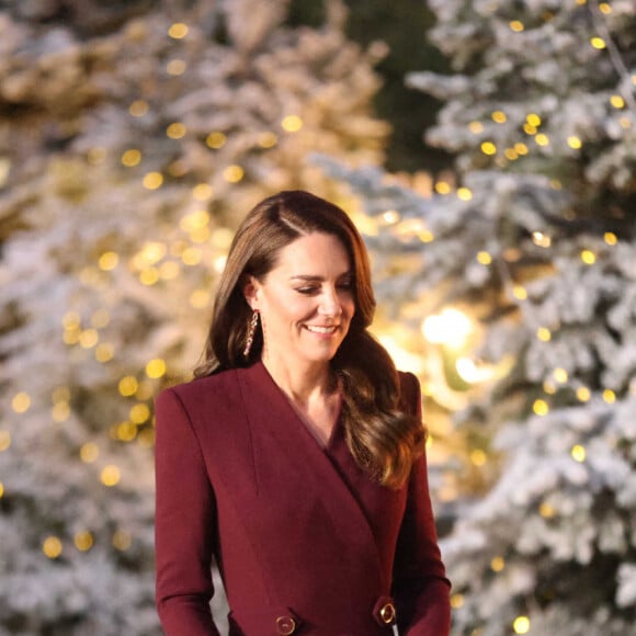 Catherine Kate Middleton, princesse de Galles - La famille royale à la sortie de la messe "Together at Christmas" à l'Abbaye de Westminster le 15 décembre 2022. © Photoshot / Panoramic / Bestimage 