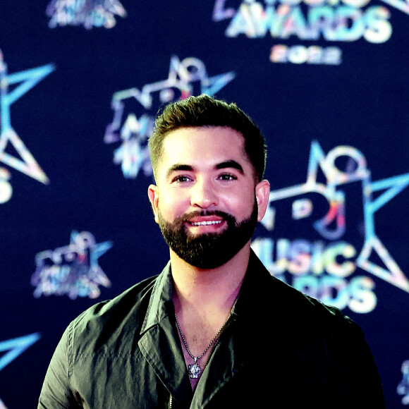 Kendji Girac au photocall de la 24ème édition des "NRJ Music Awards (NMA)" au Palais des Festivals à Cannes le 18 novembre 2022. © Dominique Jacovides / Bestimage 