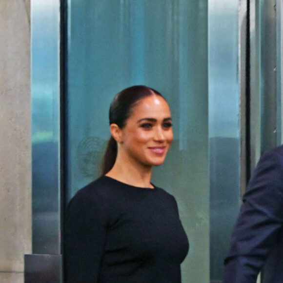 Le prince Harry, duc de Sussex et Meghan Markle, duchesse de Sussex, lors de la célébration du "Nelson Mandela International Day" au siège de l'ONU à New York. Le Prix Nelson Mandela des Nations Unies 2020 a été décerné à Mme Marianna V. Vardinoyannis de Grèce et au Dr Morissanda Kouyate de Guinée. New York, le 18 juillet 2022.