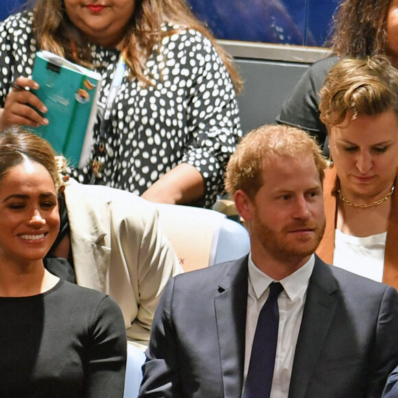 Le prince Harry, duc de Sussex et Meghan Markle, duchesse de Sussex, lors de la célébration du "Nelson Mandela International Day" au siège de l'ONU à New York. Le Prix Nelson Mandela des Nations Unies 2020 a été décerné à Mme Marianna V. Vardinoyannis de Grèce et au Dr Morissanda Kouyate de Guinée. New York, le 18 juillet 2022. 