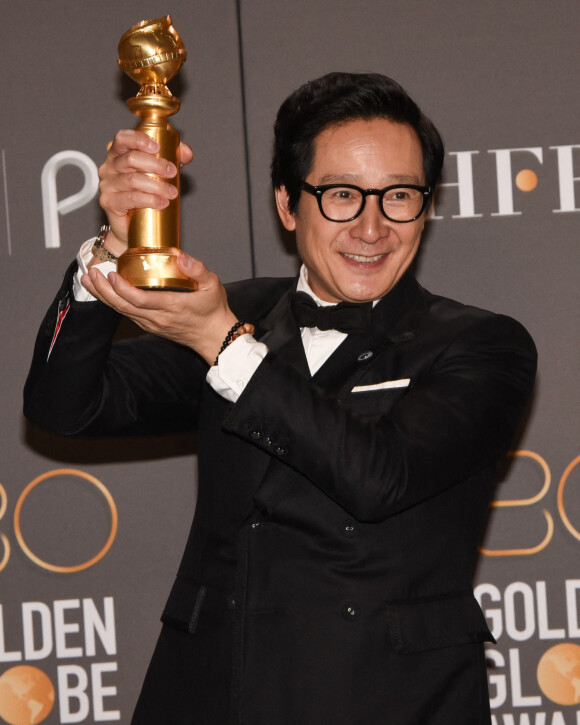Ke Huy Quan - 80e cérémonie des Golden Globes, au "Beverly Hilton" à Los Angeles, le 10 janvier 2023.