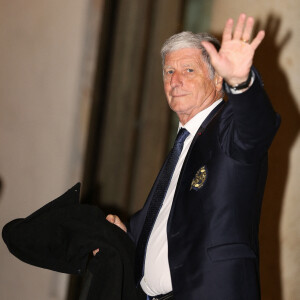 Jean-Michel Larqué - Arrivées au dîner des 50 ans du Variétés club de France au palais de l'Elysée à Paris le 14 octobre 2021. © Panoramic / Bestimage