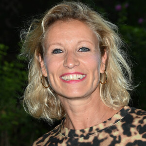 Alexandra Lamy - 1er Cocktail des nommés du Festival de la fiction de La Rochelle dans l'hôtel particulier de la SACD à Paris le 1er septembre 2022. © Coadic Guirec/Bestimage