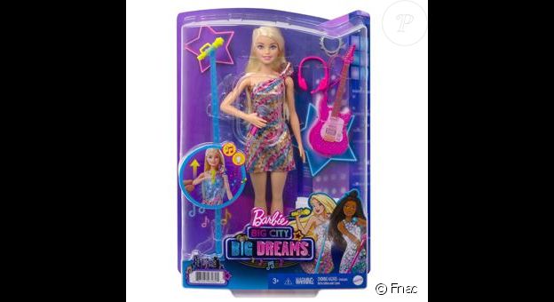 Un concert génial attend votre enfant avec cette poupée Barbie Malibu chanteuse