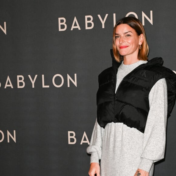 Fauve Hautot à la première du film "Babylon" au cinéma Le Grand Rex à Paris, France, le 14 janvier 2023. © Coadic Guirec/Bestimage