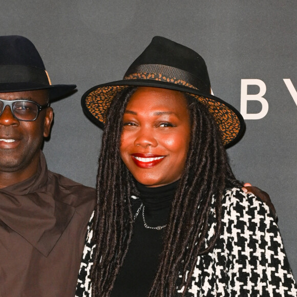 Lilian Thuram et sa femme Kareen Guiock à la première du film "Babylon" au cinéma Le Grand Rex à Paris, France, le 14 janvier 2023. © Coadic Guirec/Bestimage