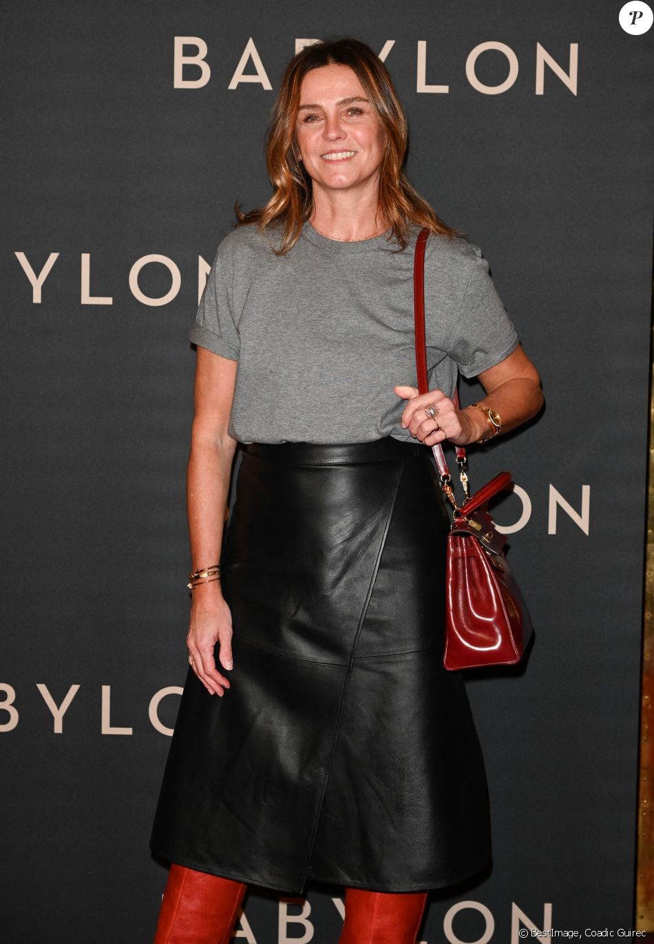 Marine Vignes à la première du film Babylon au cinéma Le Grand Rex à