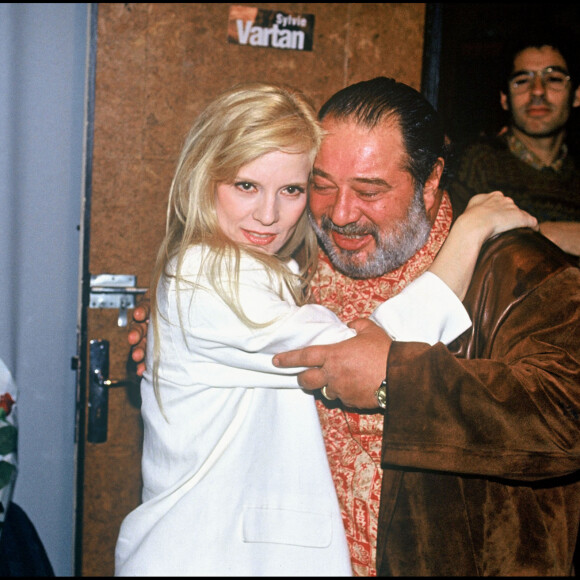 Carlos et Sylvie Vartan- Loge du Palais des Sports à Paris en 1991