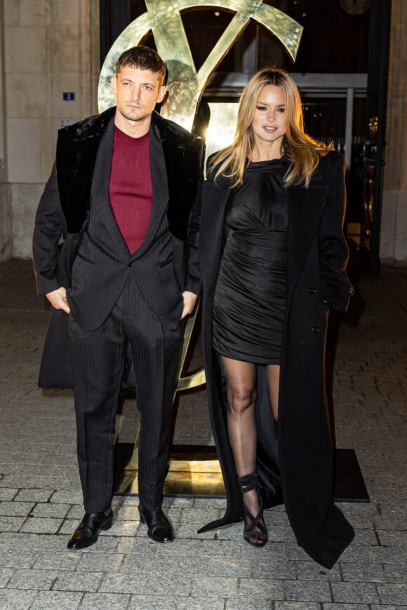 Niels Schneider et sa compagne Virginie Efira - Défilé Saint Laurent Homme Automne-Hiver lors de la Fashion Week à Paris. © Olivier Borde/Bestimage 
