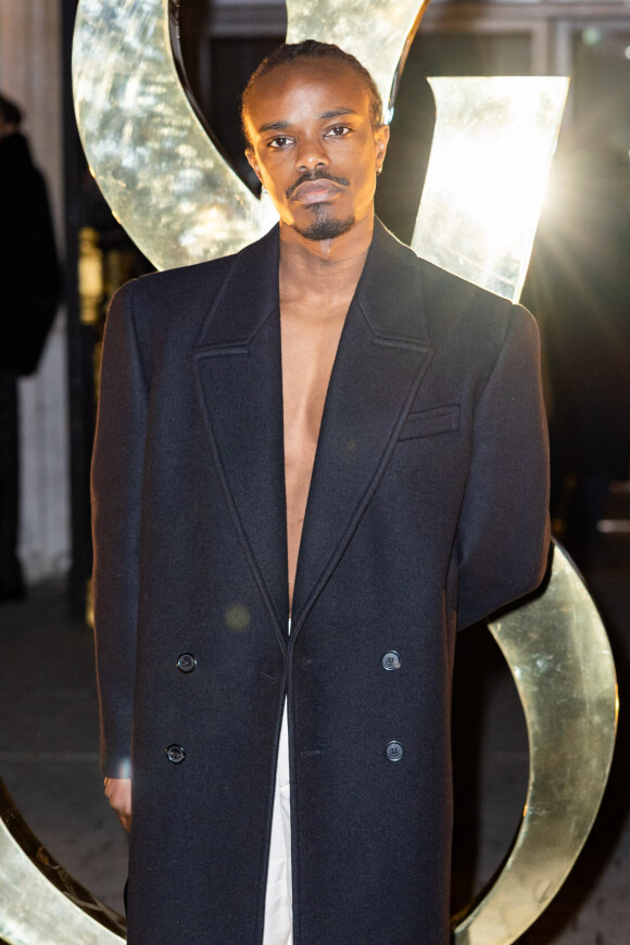 Ruby Thelot - Défilé Saint Laurent Homme Automne-Hiver 2023-2024 lors de la Fashion Week à Paris le 17 janvier 2022. © Olivier Borde/Bestimage 