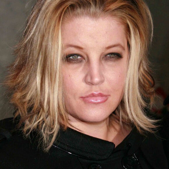 Décès de Lisa Marie Presley le 6 décembre 2007.