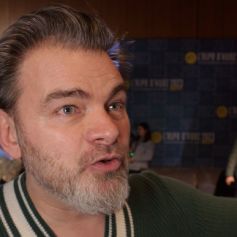 Clovis Cornillac en interview exclusive pour Purepeople au Festival de l'Alpe d'Huez.