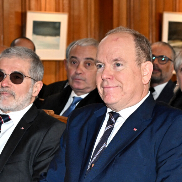 Patrice Cellario, le ministre de l'intérieur, et le prince Albert II de Monaco durant la cérémonie des Voeux de la Sûreté Publique au musée Océanographique de Monaco, le 19 janvier 2023. © Bruno Bébert/Bestimage 