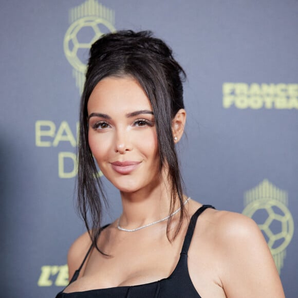 Nabilla Vergara - Photocall de la 66ème cérémonie du Ballon d'Or au Théâtre du Chatelet à Paris le 17 octobre 2022. © Cyril Moreau/Bestimage