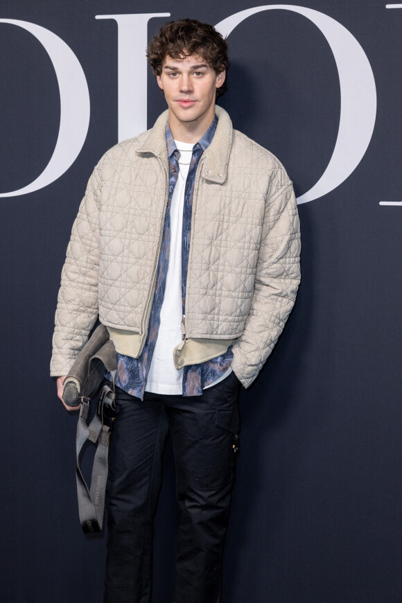 Noah Beck - Photocall du défilé Dior lors de la Fashion Week Homme automne-hiver 2023/24 de Paris, France, le 20 janvier 2023. © Olivier Borde/Bestimage 