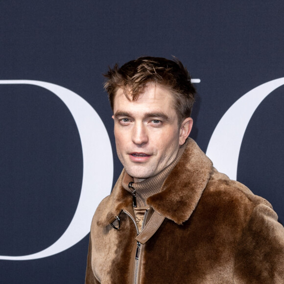 Robert Pattinson - Photocall du défilé Dior lors de la Fashion Week Homme automne-hiver 2023/24 de Paris, France, le 20 janvier 2023. © Olivier Borde/Bestimage 