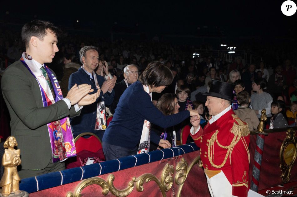 Hommage à la princesse Stéphanie de Monaco entourée de son fils Louis Ducruet et Stéphane Bern - 2ème jour du 45ème Festival International du Cirque de Monte Carlo sous le chapiteau Fontvieille à Monaco le 21 janvier 2023. © Olivier Huitel/Pool/Bestimage