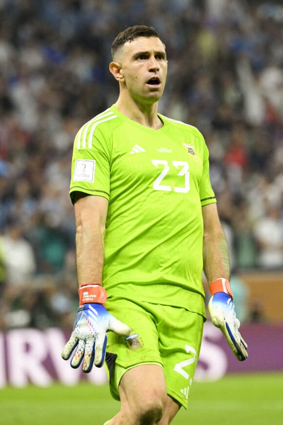 Emiliano Martinez qui danse - Match "France - Argentine (3-3 - tab 2-4)" en finale de la Coupe du Monde 2022 au Qatar, le 18 décembre 2022. 