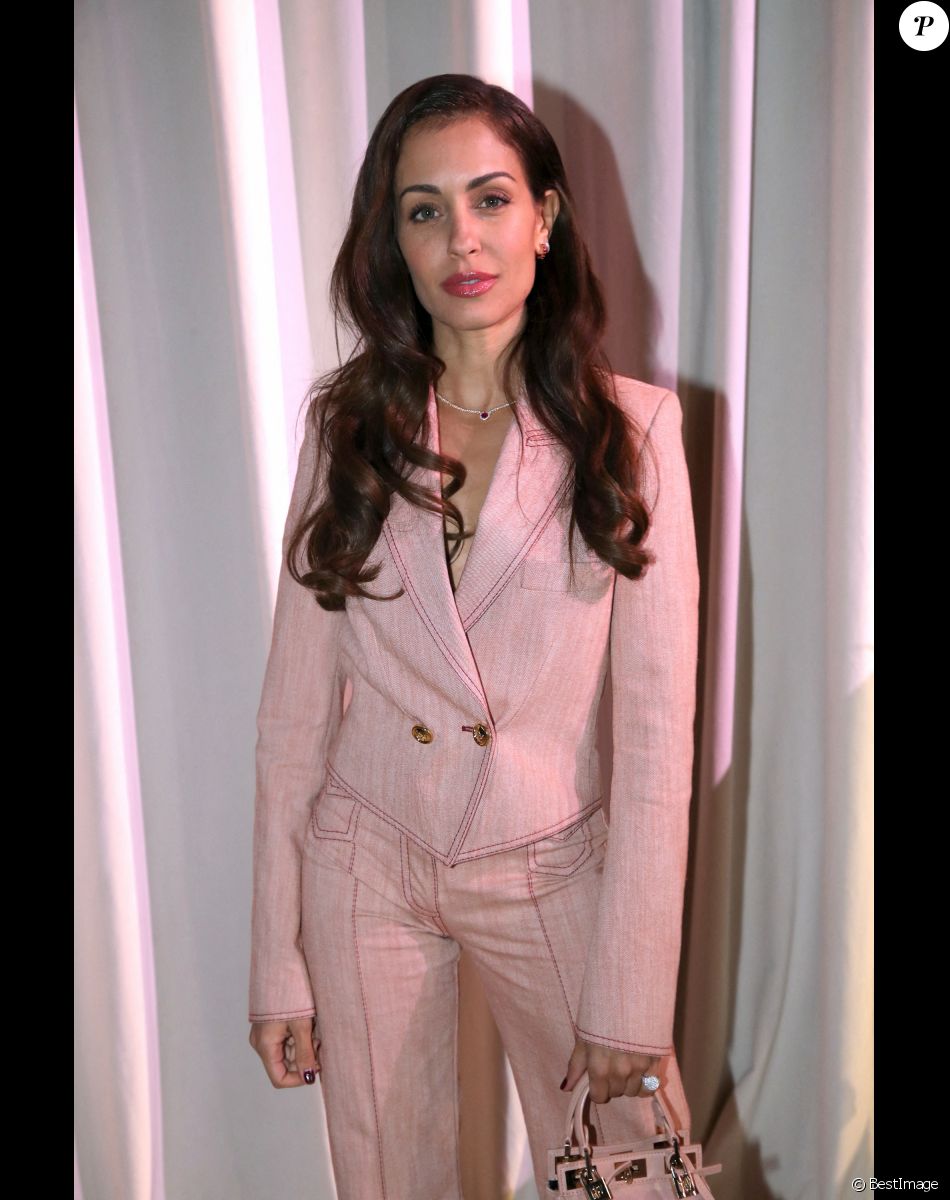 Hiba Abouk - Défilé de Mode Giambattista Valli, collection Haute Couture printemps-été 2023, dans le cadre de la Fashion Week de Paris. Le 23 janvier 2023. © Bertrand Rindoff / Bestimage