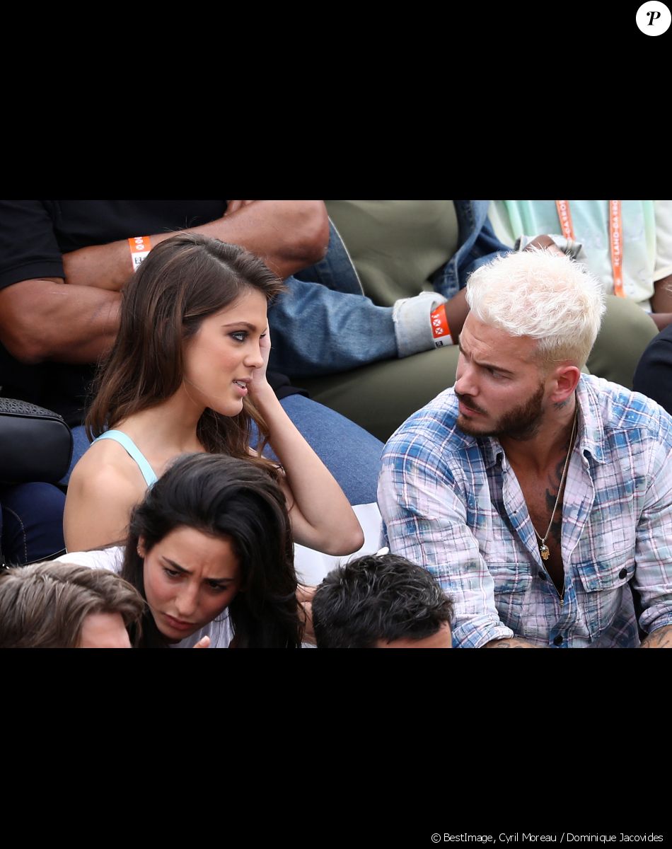 Iris Mittenaere, Miss France 2016, Miss Univers 2016 et Matt Pokora dans les tribunes des internationaux de France de Roland Garros à Paris le 30 mai 2017. © Cyril Moreau / Dominique Jacovides / Bestimage
