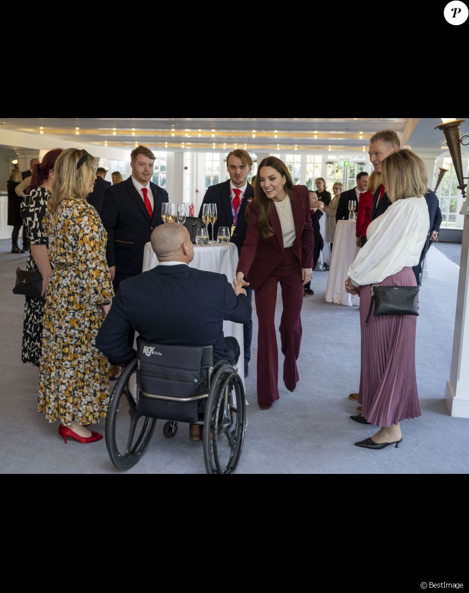 Catherine (Kate) Middleton, princesse de Galles, lors d'une réception pour l'équipe de la Ligue anglaise de rugby en fauteuil roulant au Hampton court Palace à Londres, Royaume Uni, le 19 janvier 2023.