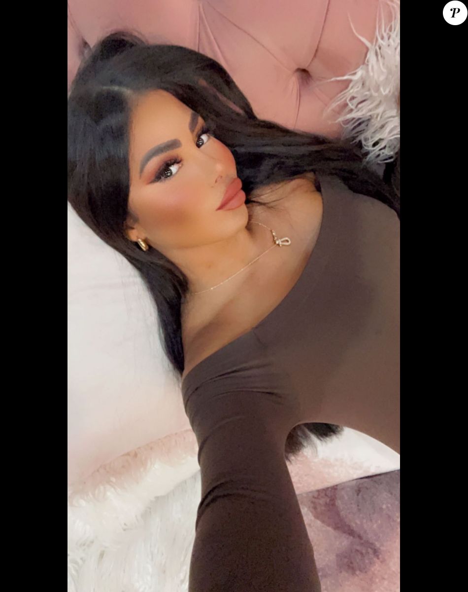 Maeva Ghennam sur Instagram