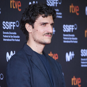 Louis Garrel - Première du film "La croisade" lors du 69ème Festival International du Film de San Sebastian. Le 18 septembre 2021 