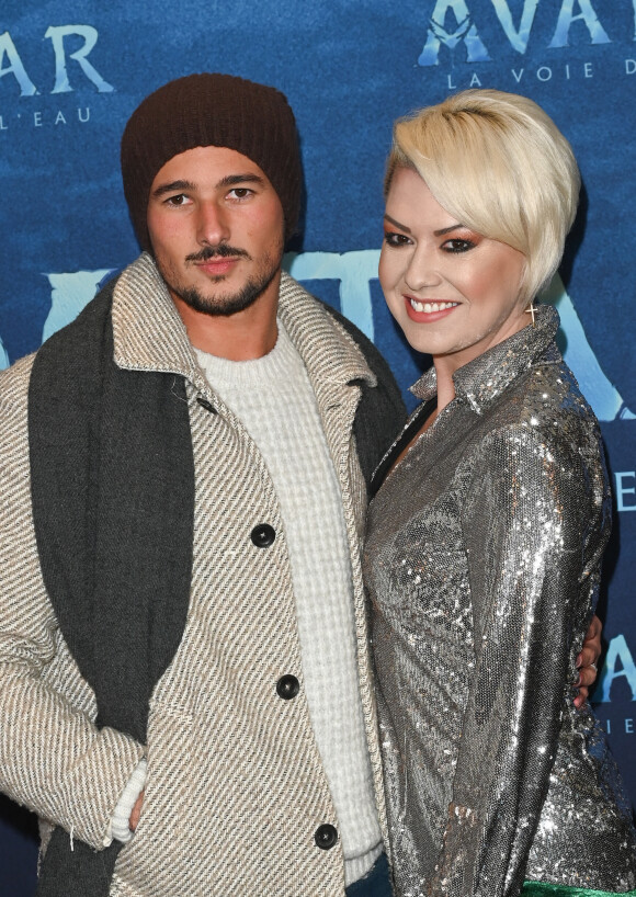 Kylian Msx et Katrina Patchett à la première du film "Avatar: La Voie de l'Eau" au cinéma Le Grand Rex à Paris, le 13 décembre 2022. © Guirec Coadic/Bestimage 