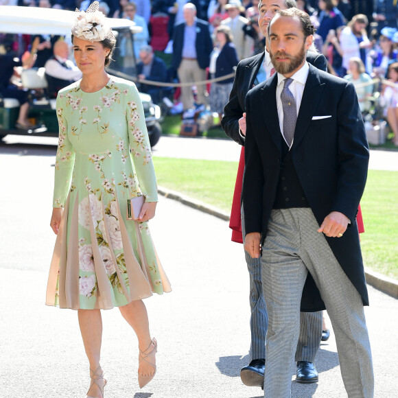 Pippa Middleton (enceinte) et James Middleton - Les invités arrivent à la chapelle St. George pour le mariage du prince Harry et de Meghan Markle au château de Windsor, Royaume Uni, le 19 mai 2018. 