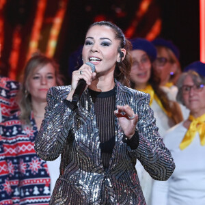 Chimène Badi - 36e édition du Téléthon sur le plateau de France 2, avec pour parrain Kev Adams, le 3 décembre 2022. © Coadic GUIREC / Bestimage