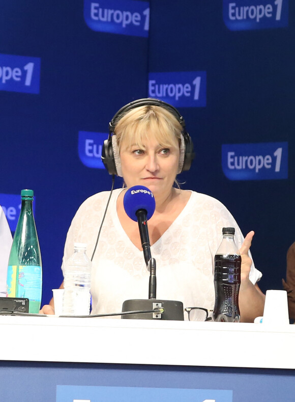 Christine Bravo - Exclusif - Laurent Ruquier anime son emission d'Europe 1 "On va s'gener" dans le magasin Carrefour de Montesson pres de Saint Germain en Laye a l'occasion des 50 ans de l'enseigne le 25 septembre 2013.