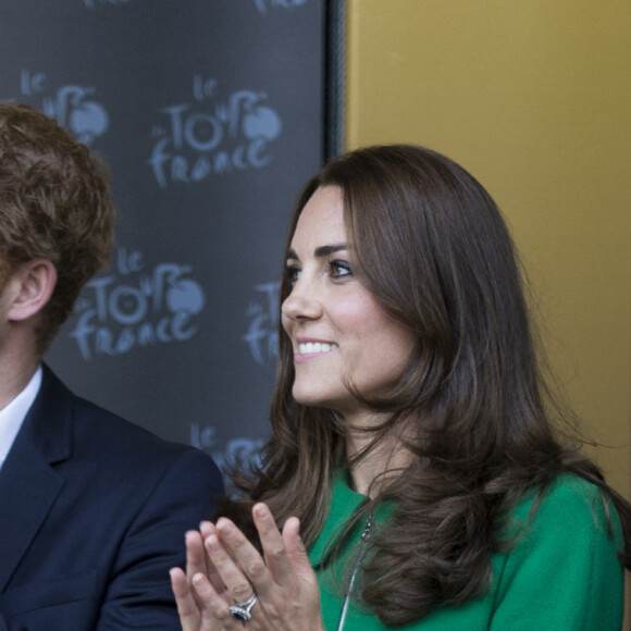 Catherine Kate Middleton (la duchesse de Cambridge) et les princes William et Harry à l' arrivée de la première étape du tour de France a Harrogate en Angleterre Le 05 Juillet 2014 