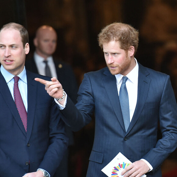 Le prince William, duc de Cambridge et le prince Harry - La famille royale d'Angleterre assiste à une messe à l'occasion de la journée du Commonwealth en l'Abbaye de Westminster à Londres, le 14 mars 2016. 