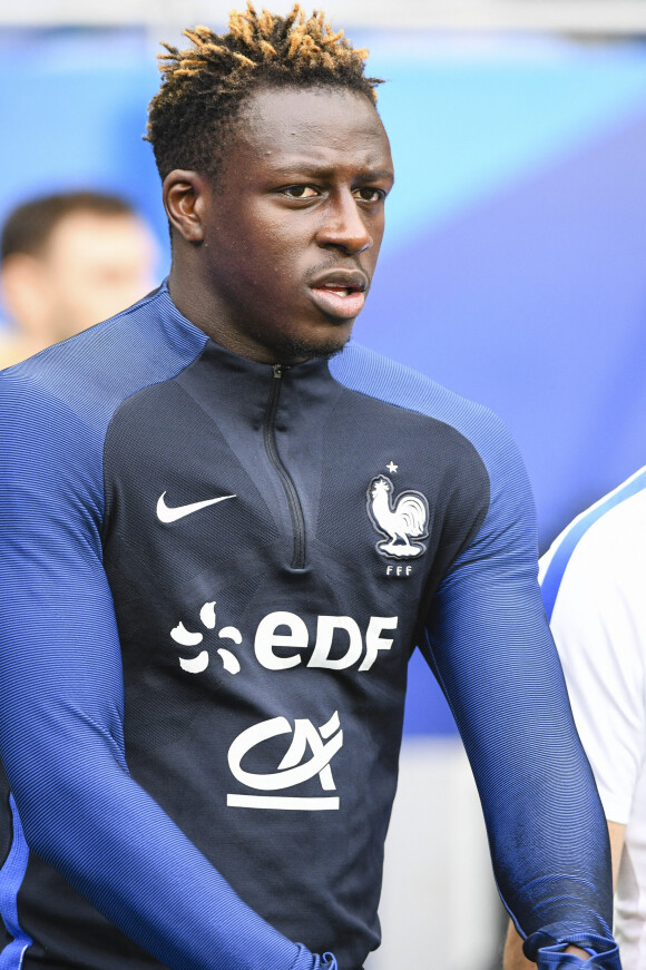 Benjamin Mendy - Match de football amical France - Angleterre (3-2) au Stade de France à Saint-Denis banlieue de Paris, Seine Saint-Denis, France, le 13 juin 2017. A dix contre onze, la France s'impose contre l'Angleterre 3-2. © Pierre Perusseau/Bestimage