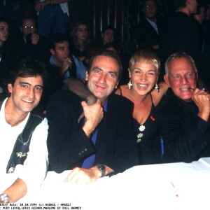 Yves Lecoq, Loris Azzaro, Marlene Duval et Phil Barney au Queens à Paris.