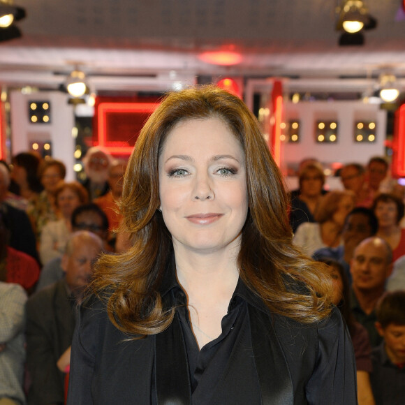 Isabelle Boulay - Enregistrement de l'émission "Vivement Dimanche" à Paris le 28 mai 2014. L'émission sera diffusée le 22 juin 2014