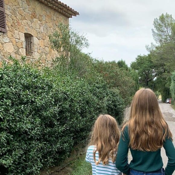 Anne Décis maman, rares photos de ses filles