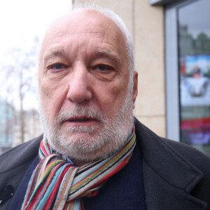 Francois Berleand - Les invités de l'émission des Grosses Têtes à la sortie des studios RTL à Neuilly-sur-Seine, France, le 17 janvier 2023. © Jonathan Rebboah/Panoramic/Bestimage