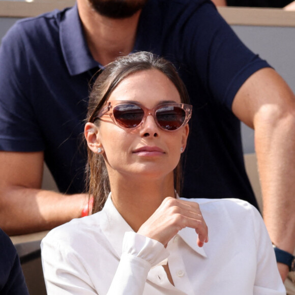 Amandine Petit (Miss France 2021), Marine Lorphelin (Miss France 2013) - Célébrités dans les tribunes des internationaux de France de Roland Garros à Paris le 31 mai 2022. © Cyril Moreau - Dominique Jacovides/Bestimage 