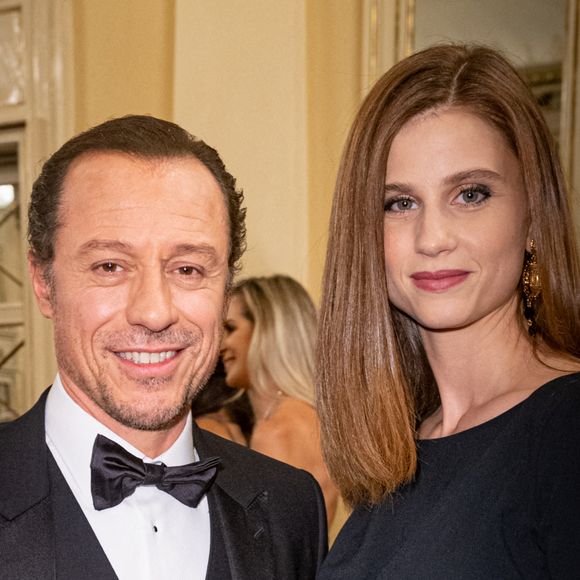 Stefano Accorsi et Bianca Vitali - Les célébrités assistent à l'ouverture de la saison de La Scala de Milan avec "Boris Godounov" du compositeur russe Modeste Moussorgski, le 7 décembre 2022.