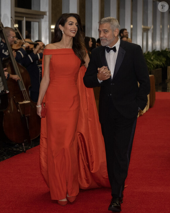 George Clooney, Amal Clooney - Les célébrités assistent au dîner de gala des lauréats du 45ème prix annuel du Kennedy Center à Washington, le 3 décembre 2022.